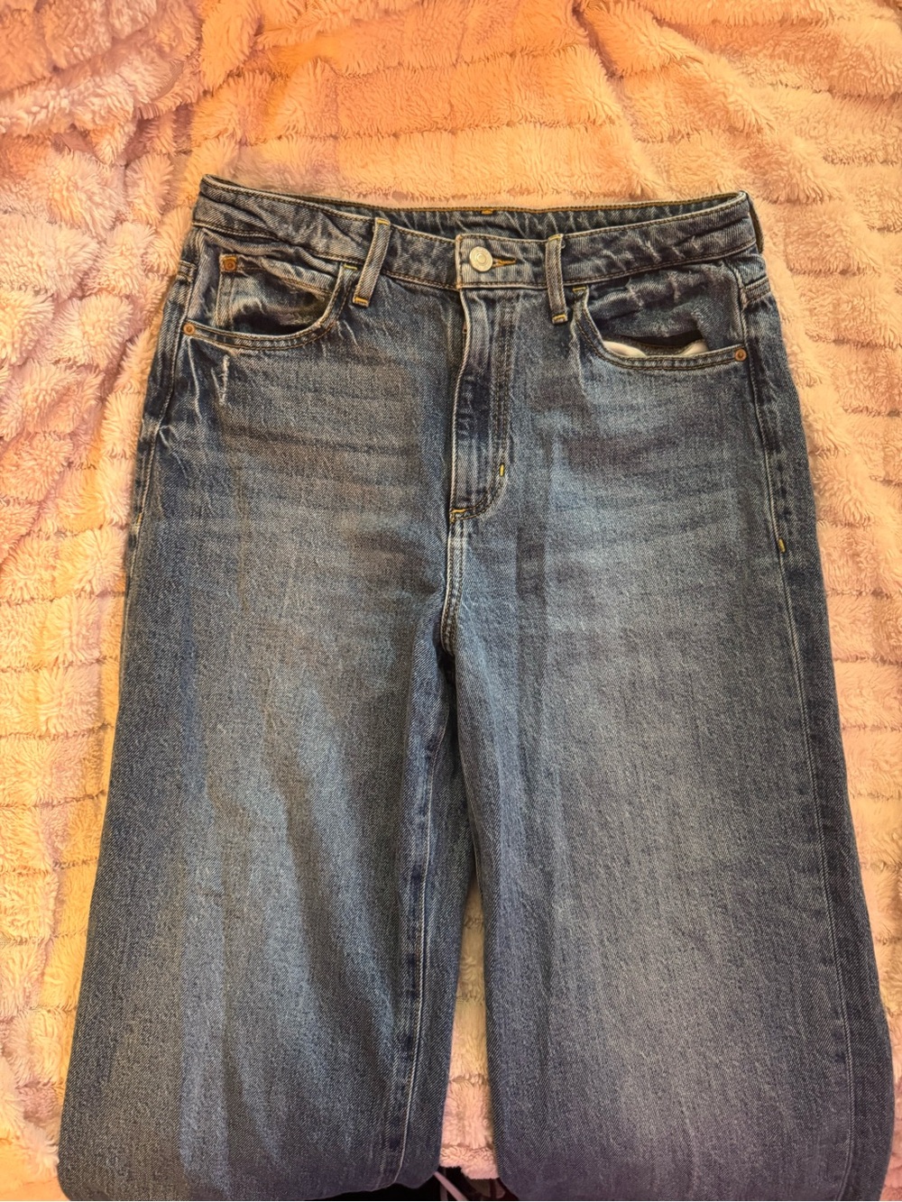 Guess Jeans